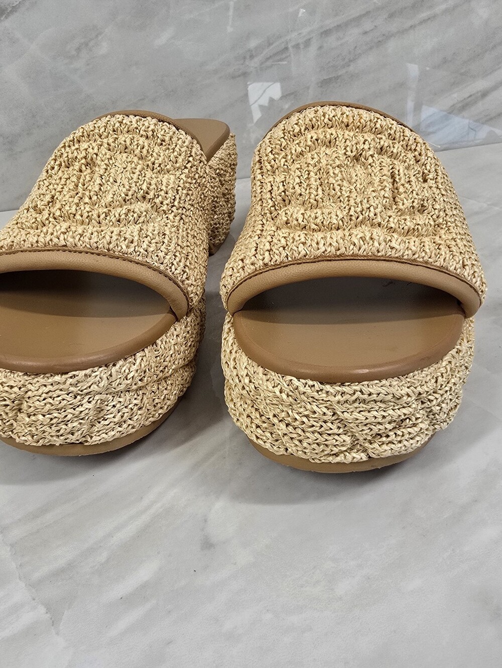 Chanel Raffia Sandals - Picture 3 of 12
